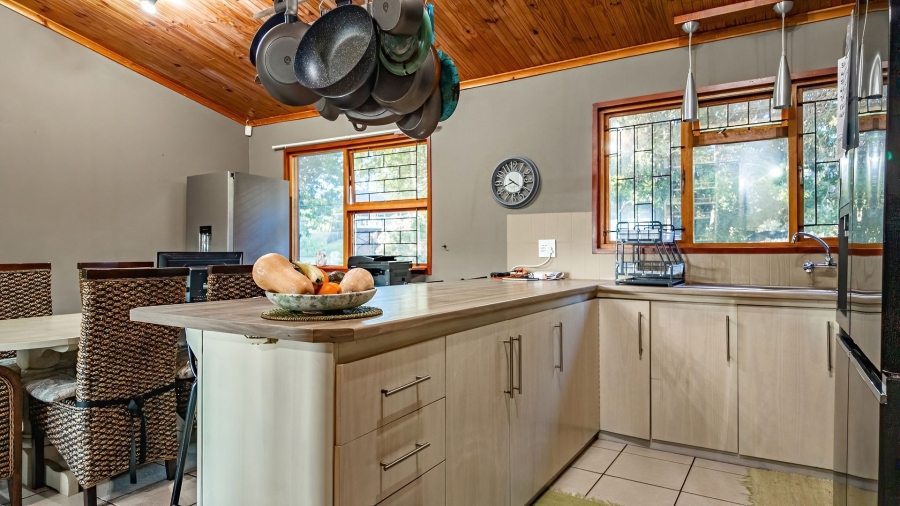 3 Bedroom Property for Sale in Sedgehill Western Cape
